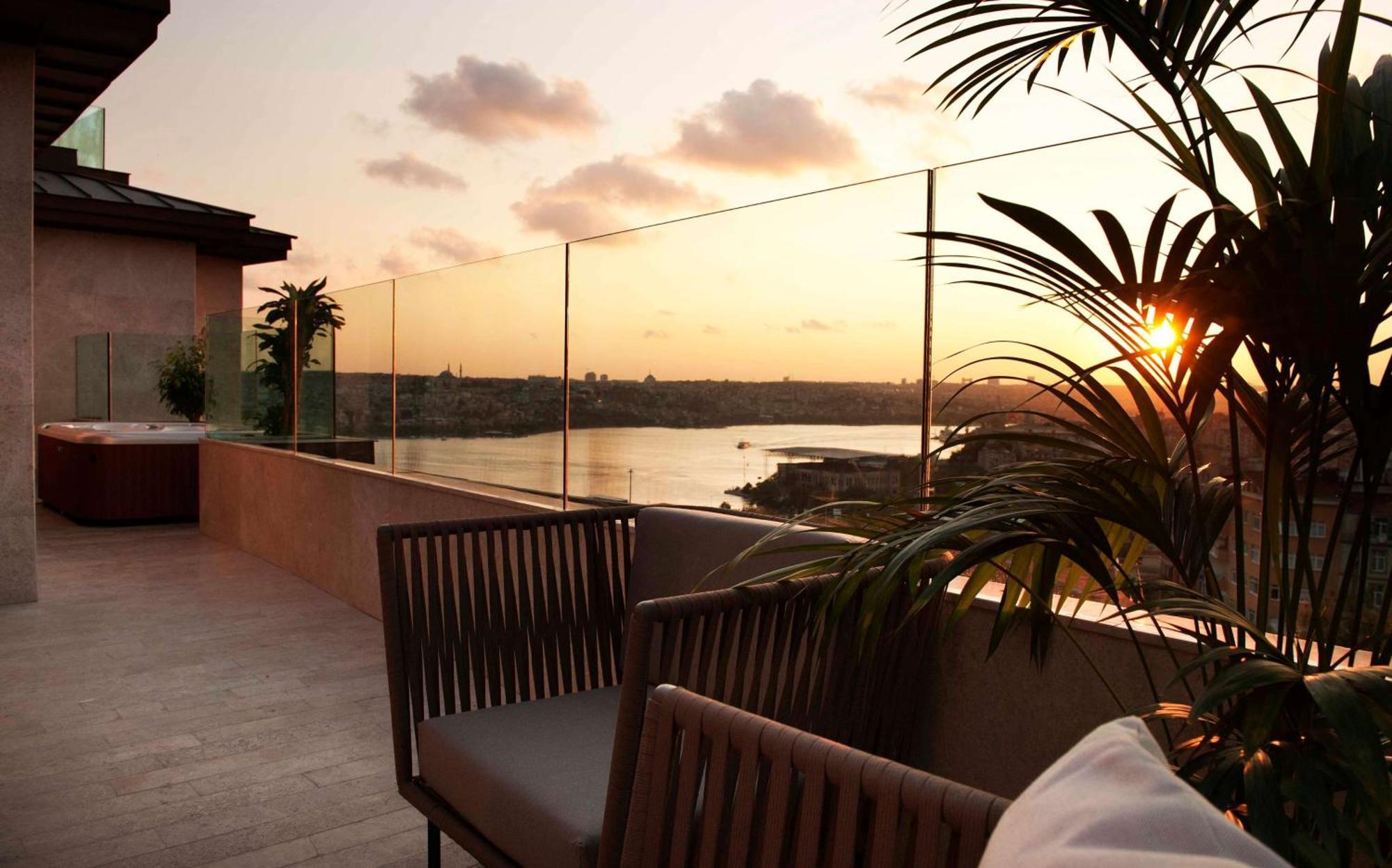 Radisson Blu Pera 5* Istambul